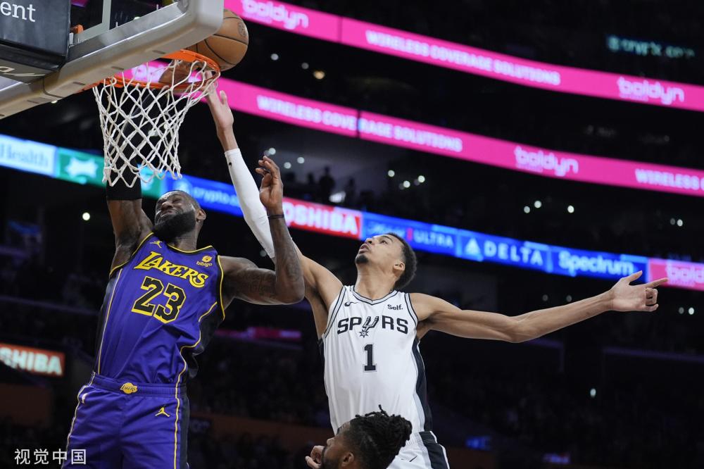 郑浩乾以其 郑浩乾以其