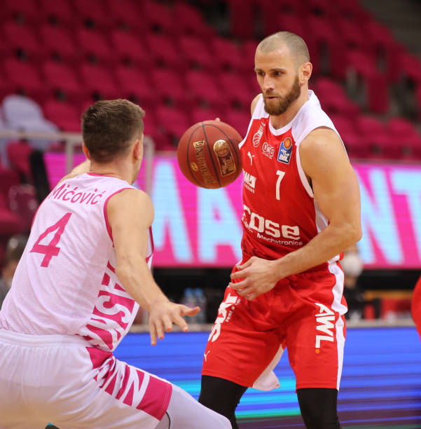 赛场上的默 赛场上的默