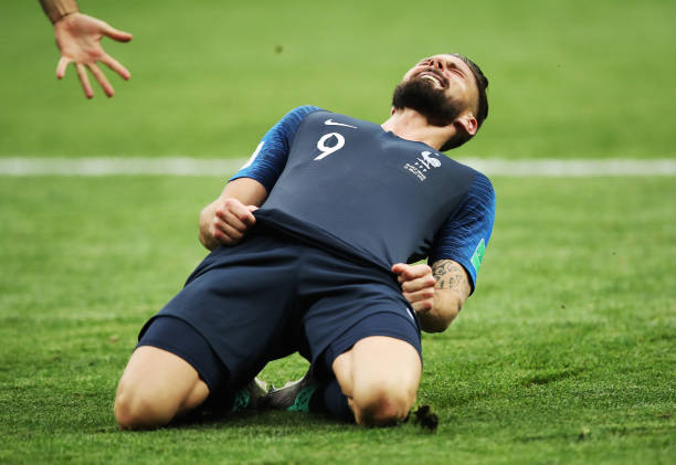 一边是年轻 一边是年轻