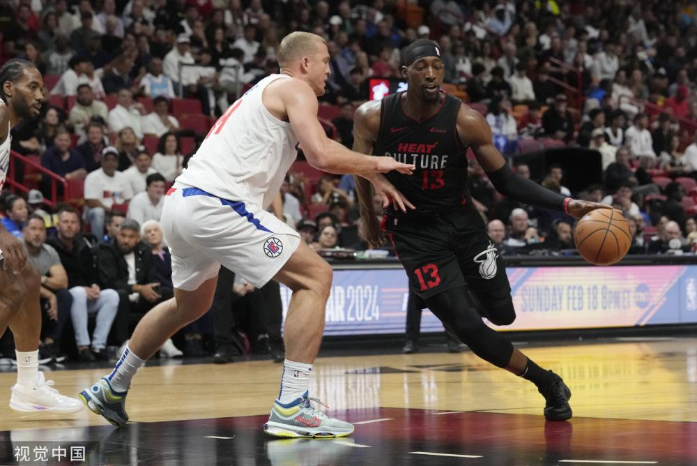 进行冰雪运 进行冰雪运